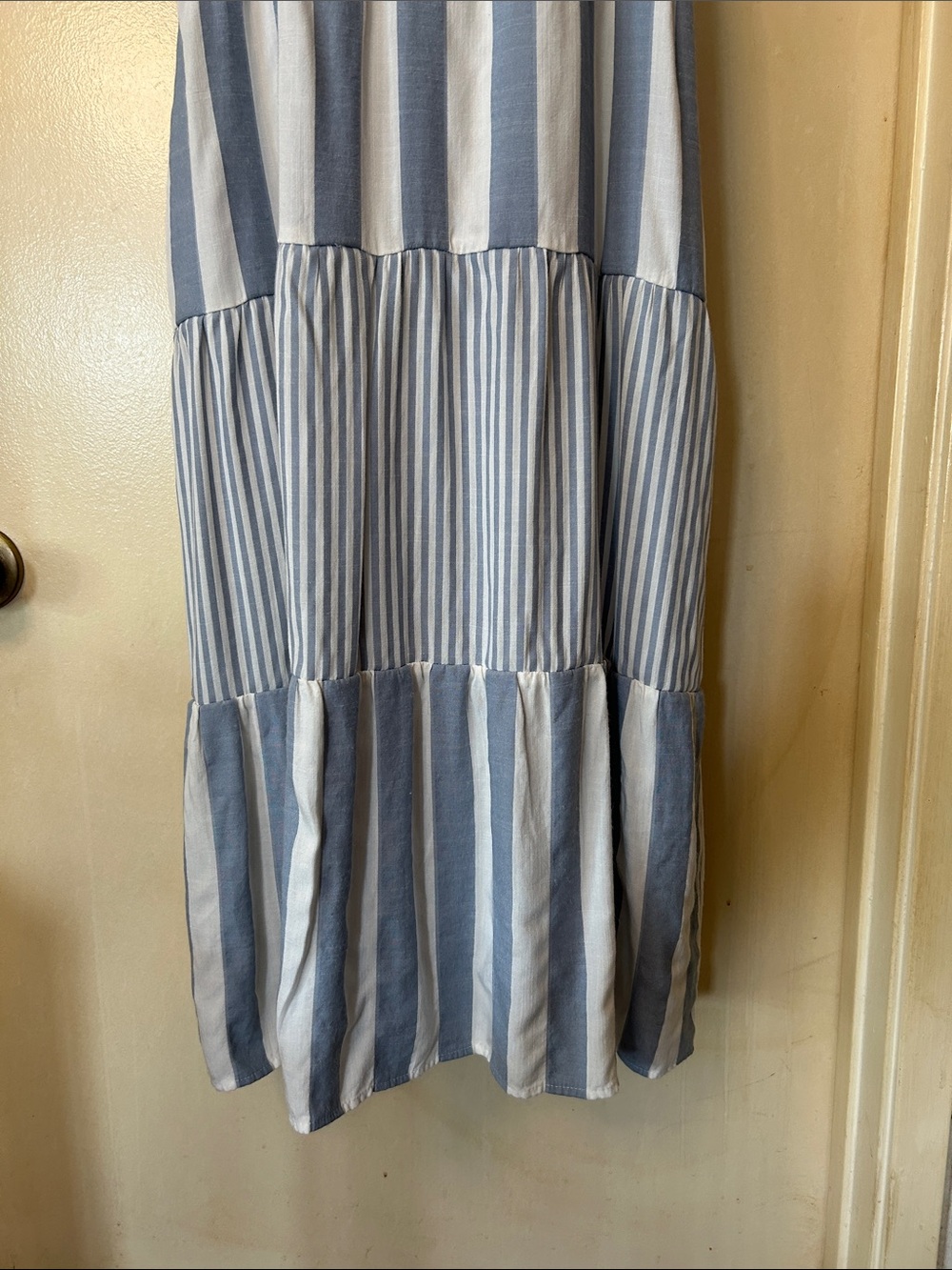 Wishlist Blue and White Striped Tiered Maxi Dress size S - Picture 5 of 11